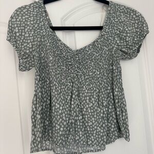 LA Hearts by Pacsun Floral Green Women's Top